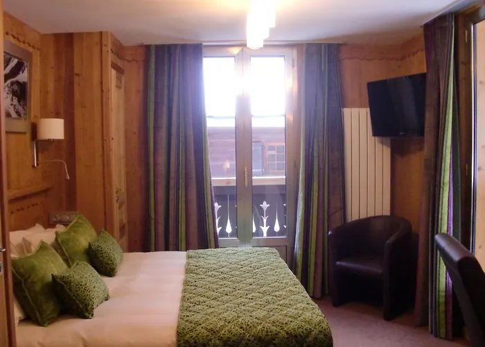 Hotel con tennis: Aiguille Du Midi - Hotel & Restaurant