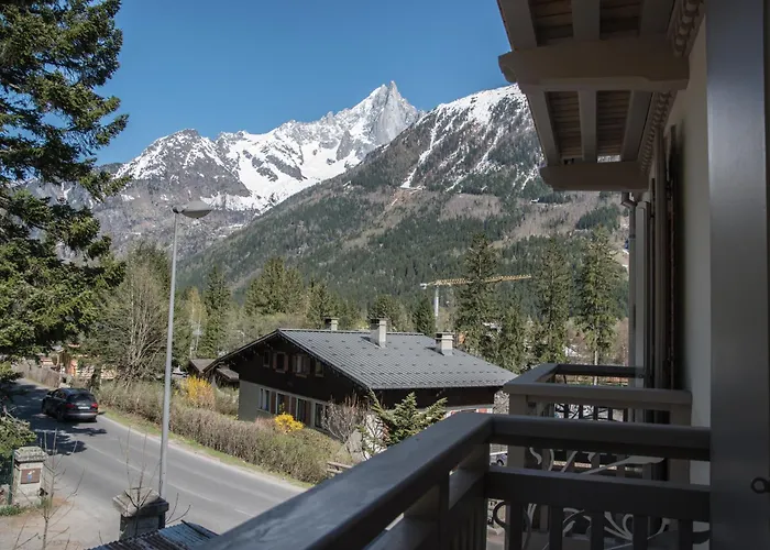 Hotel Jacuzzi: Appart'Hotel Aiguille Verte & Spa